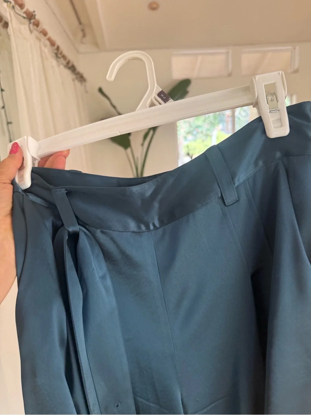 Cinq à Sept Wide-Leg Satin Pants | Size 6 | Teal Blue-Gray | Belted